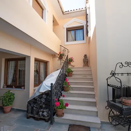 Holiday home Jeannet's Beach House *