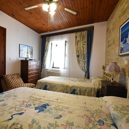 Jeannet's House بيت للعطل *